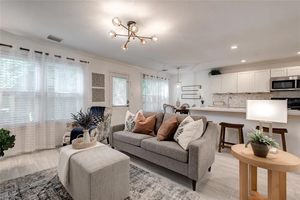 35 Walden Elms Circle The Woodlands, TX 77382