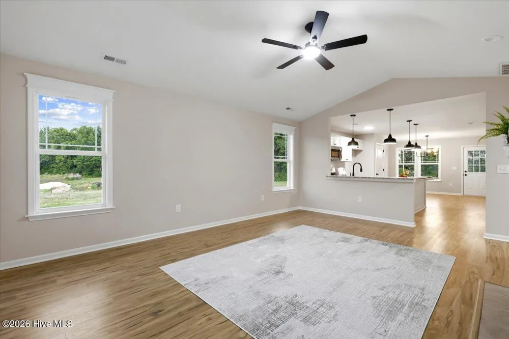 52 Grace Pond Avenue Benson, NC 27504