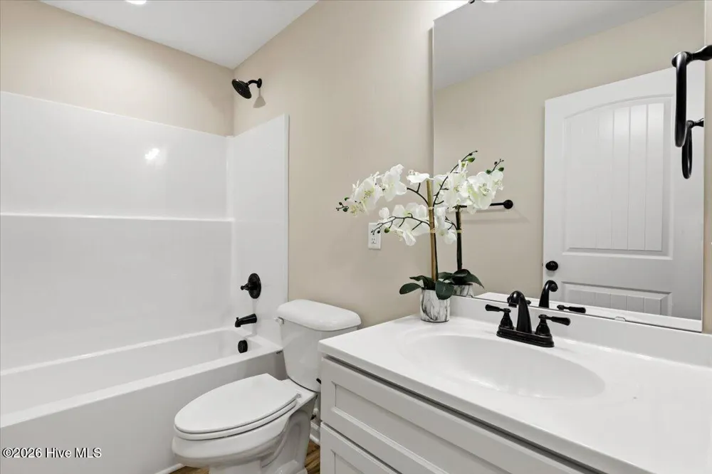 52 Grace Pond Avenue Benson, NC 27504