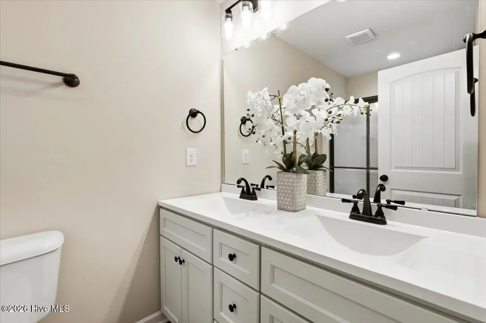 52 Grace Pond Avenue Benson, NC 27504