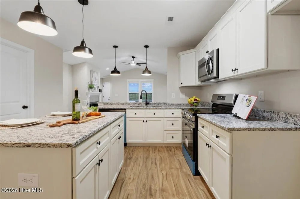 52 Grace Pond Avenue Benson, NC 27504