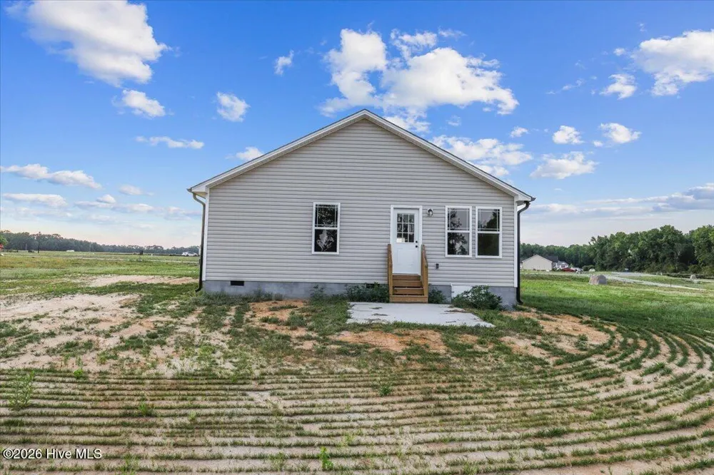 52 Grace Pond Avenue Benson, NC 27504