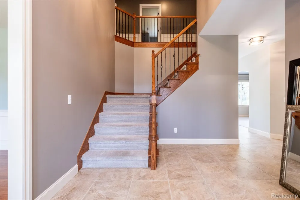 48850 Austrian Pine Drive Macomb Township, MI 48044