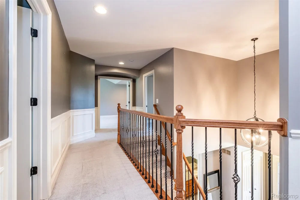 48850 Austrian Pine Drive Macomb Township, MI 48044