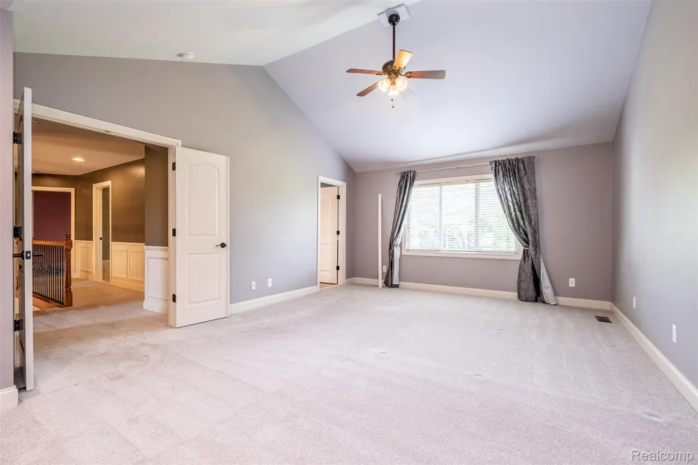 48850 Austrian Pine Drive Macomb Township, MI 48044