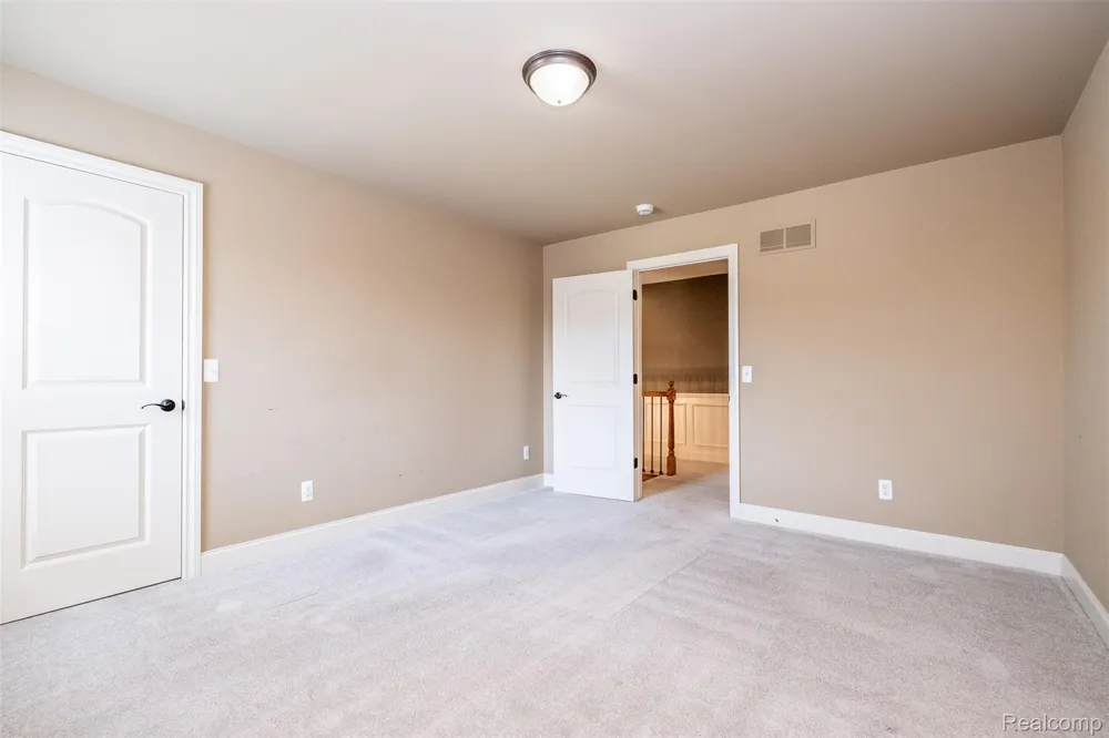 48850 Austrian Pine Drive Macomb Township, MI 48044