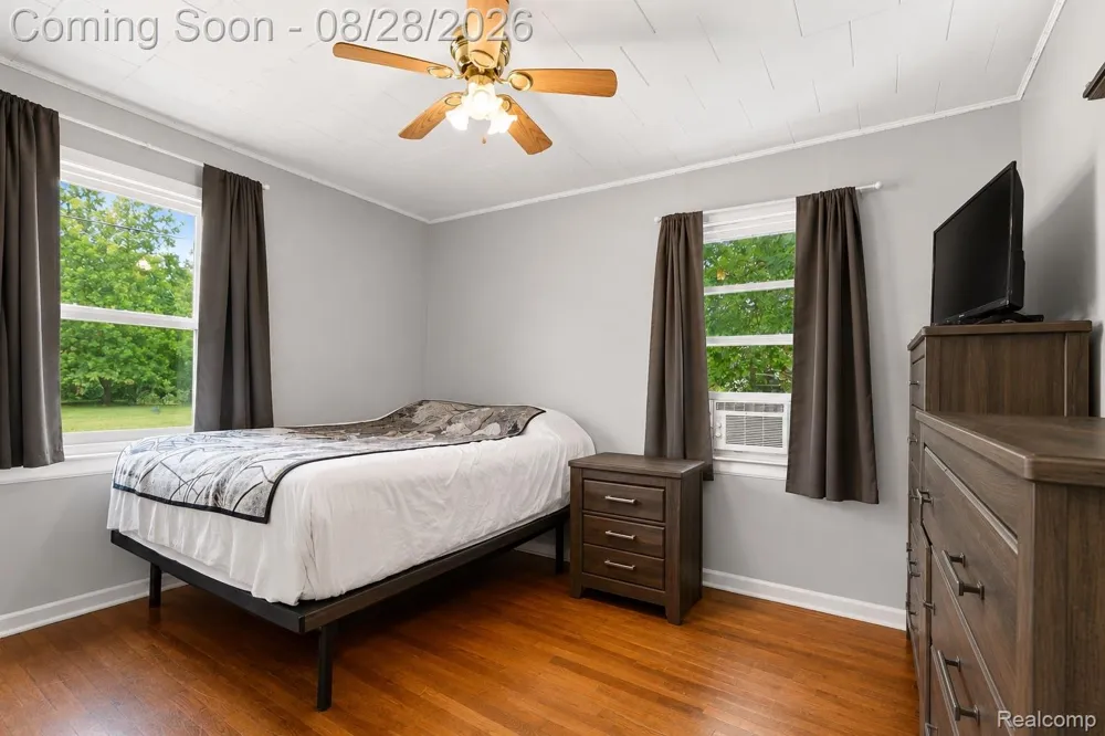 1188 Harding Drive Grand Blanc Charter Township, MI 48507