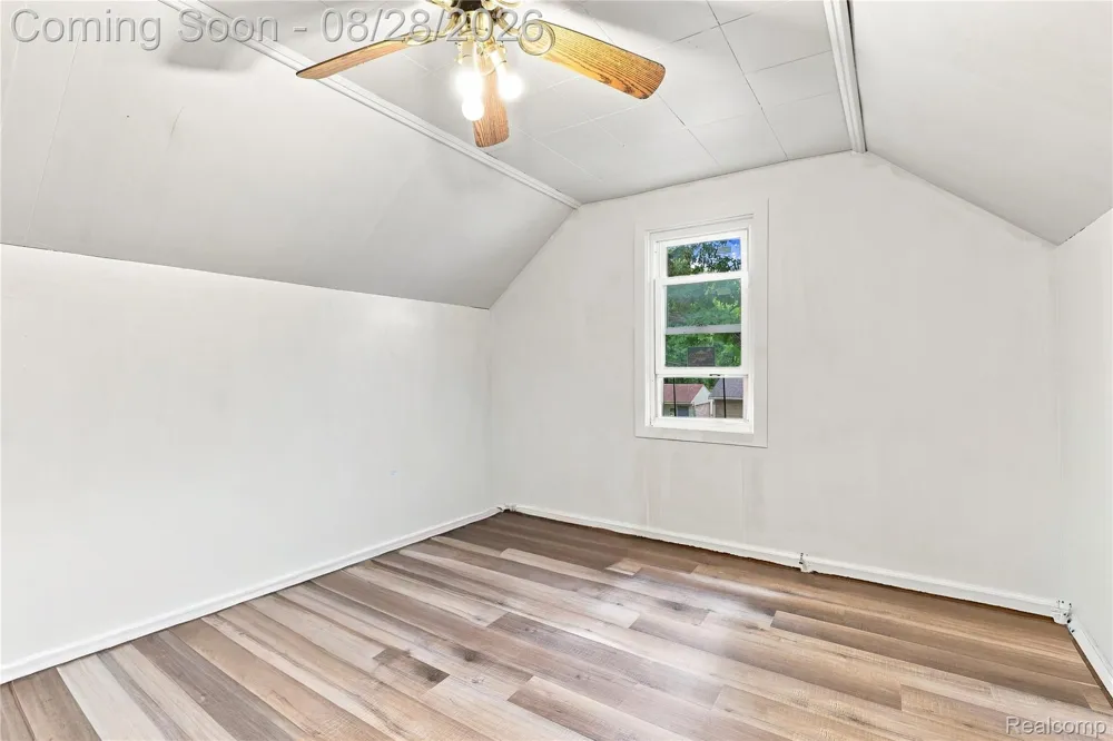 1188 Harding Drive Grand Blanc Charter Township, MI 48507