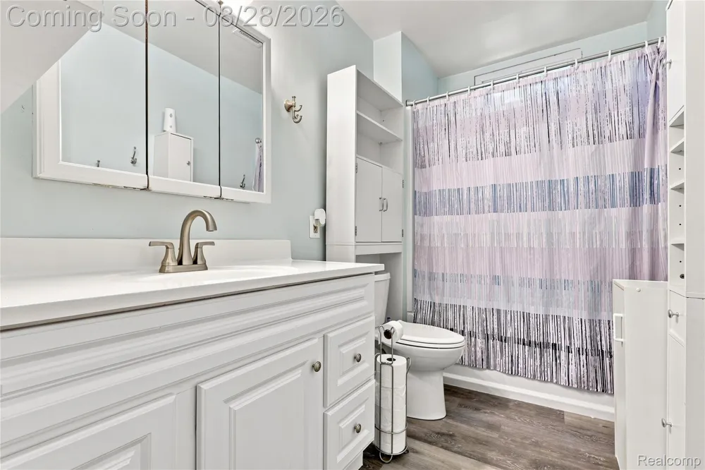 1188 Harding Drive Grand Blanc Charter Township, MI 48507