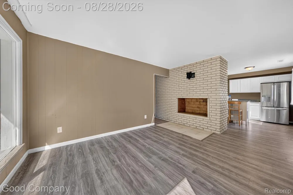 21004 Westover Avenue Southfield City, MI 48075
