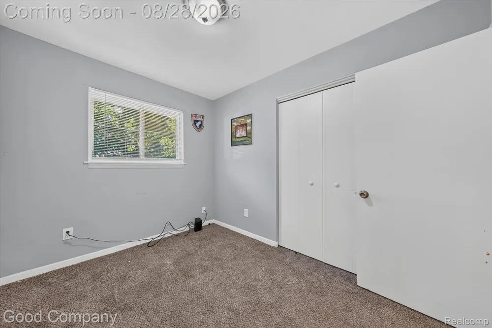 21004 Westover Avenue Southfield City, MI 48075