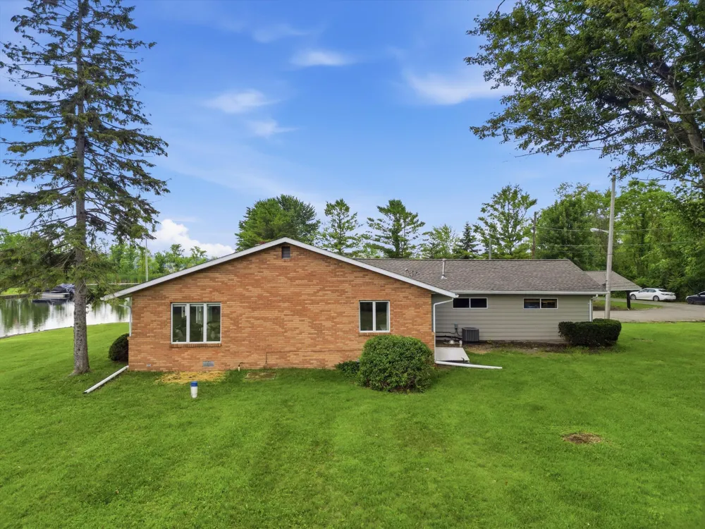 11243 Wynns Road Putnam Township, MI 48169