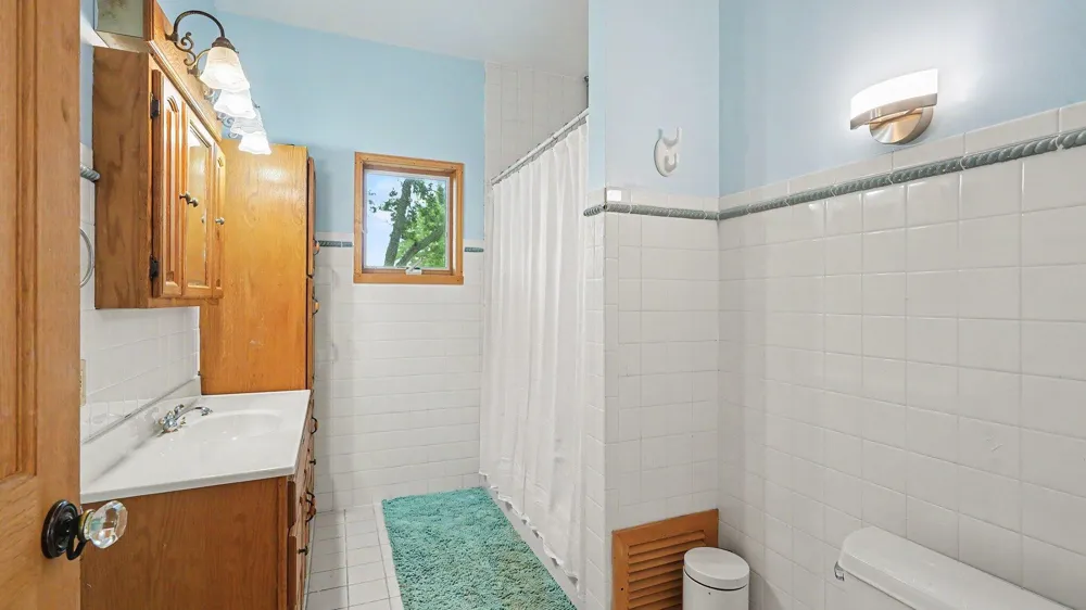 13141 Grass Lake Road Grass Lake Charter Township, MI 49240