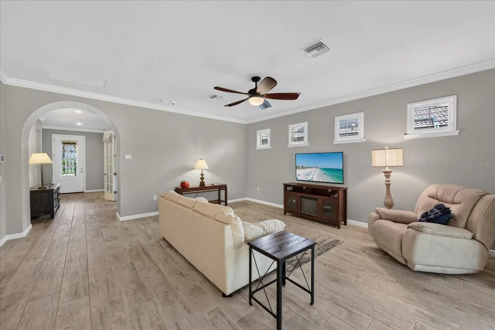 17210 SEAFORD WAY Lakewood Ranch, FL 34202