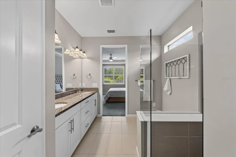 17210 SEAFORD WAY Lakewood Ranch, FL 34202