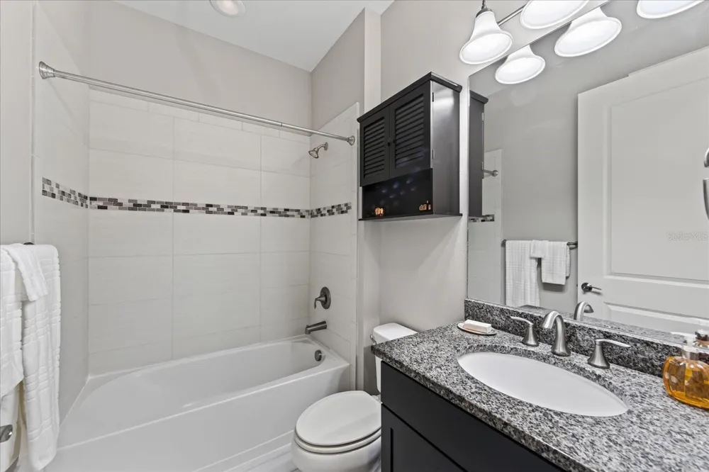 17210 SEAFORD WAY Lakewood Ranch, FL 34202