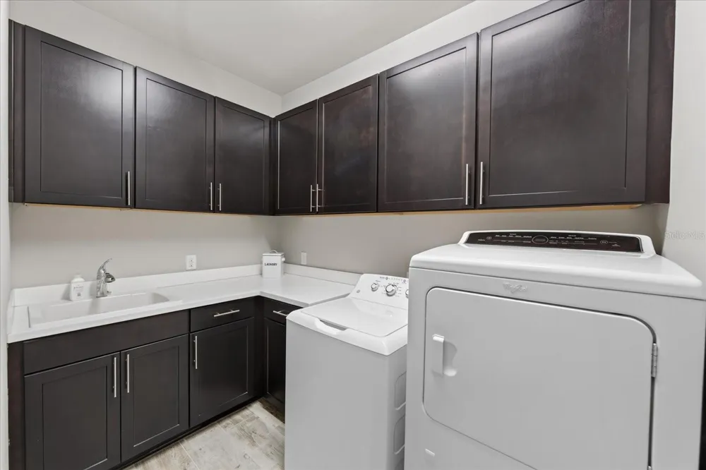 17210 SEAFORD WAY Lakewood Ranch, FL 34202