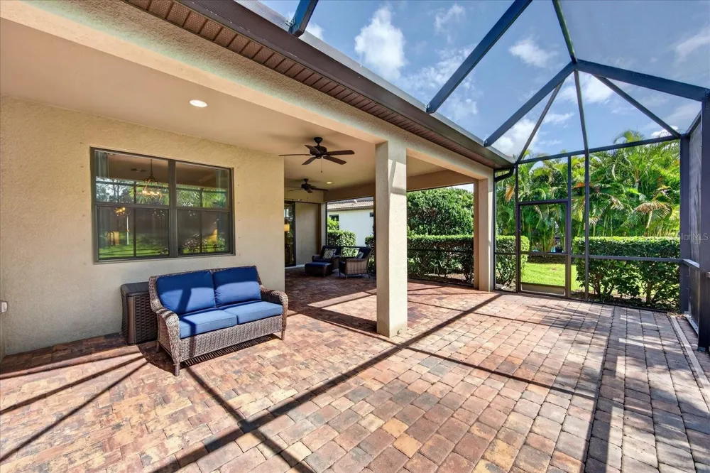 17210 SEAFORD WAY Lakewood Ranch, FL 34202