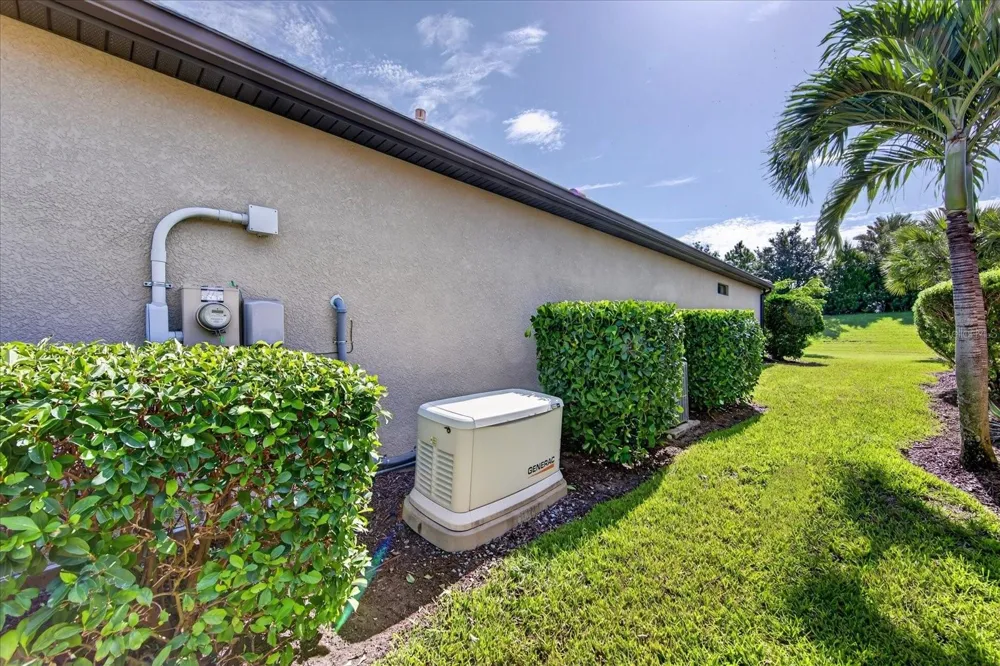 17210 SEAFORD WAY Lakewood Ranch, FL 34202