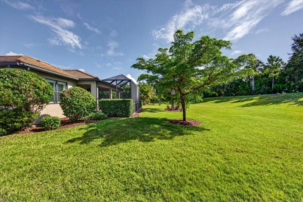 17210 SEAFORD WAY Lakewood Ranch, FL 34202
