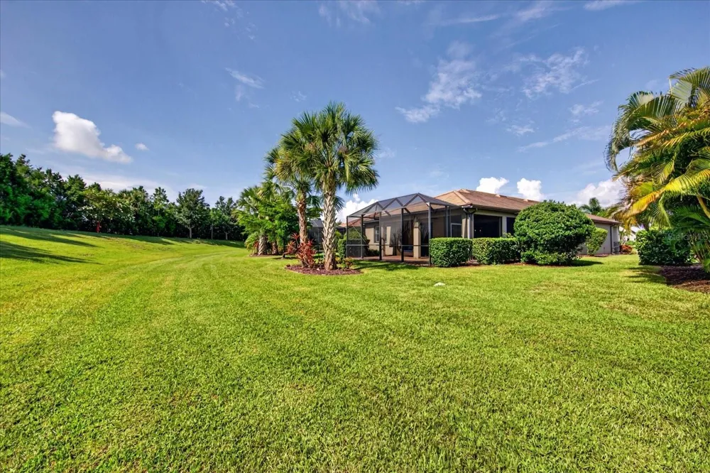 17210 SEAFORD WAY Lakewood Ranch, FL 34202