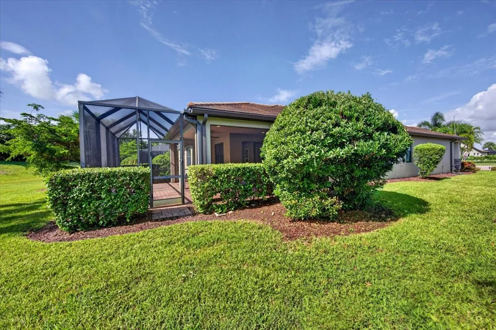 17210 SEAFORD WAY Lakewood Ranch, FL 34202
