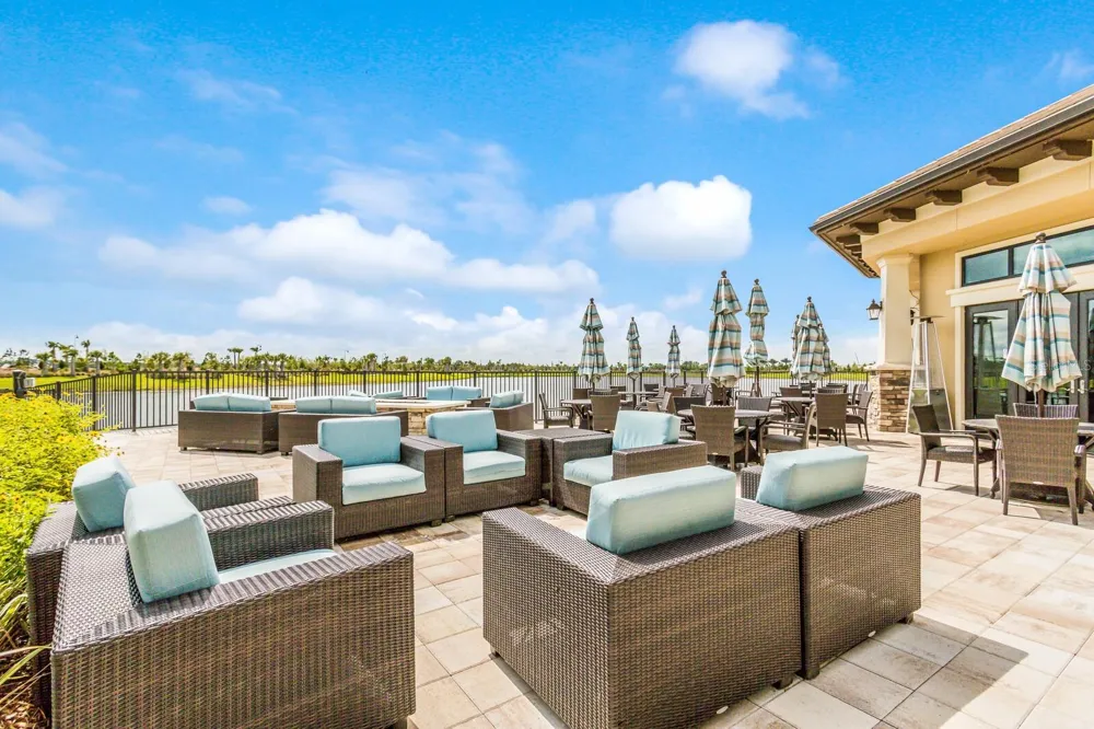 17210 SEAFORD WAY Lakewood Ranch, FL 34202