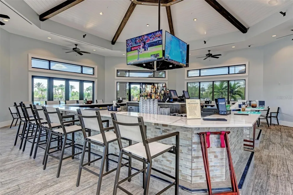 17210 SEAFORD WAY Lakewood Ranch, FL 34202