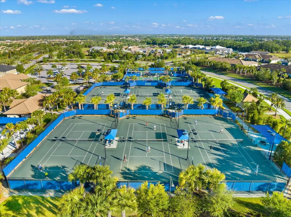 17210 SEAFORD WAY Lakewood Ranch, FL 34202