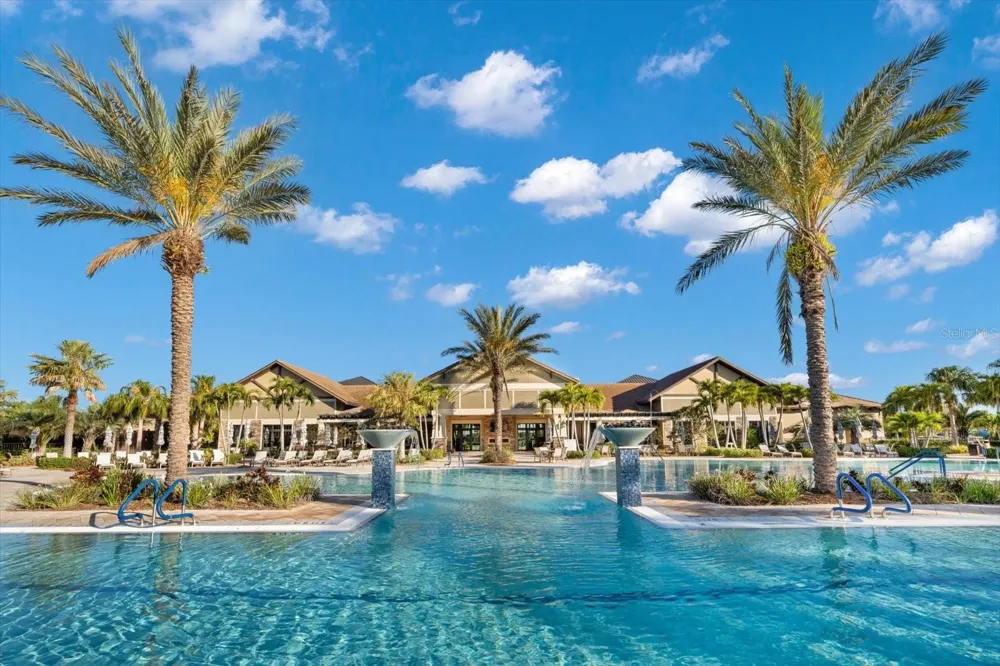 17210 SEAFORD WAY Lakewood Ranch, FL 34202