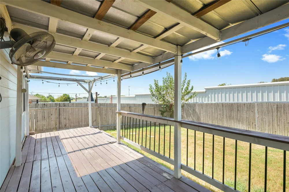 448 Triumph Road Buda, TX 78610
