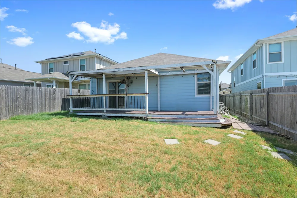 448 Triumph Road Buda, TX 78610