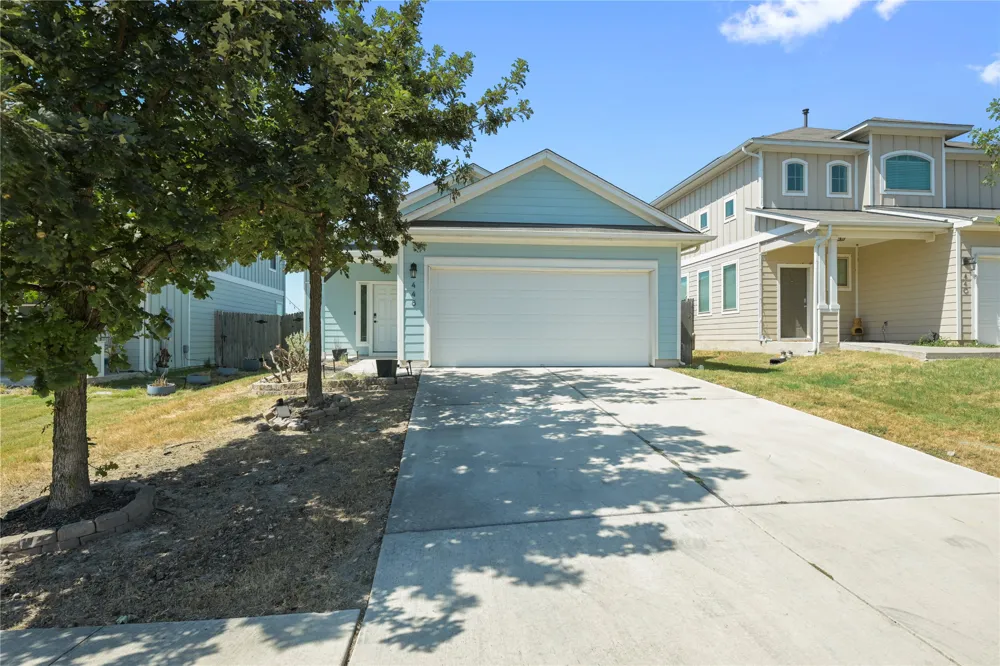 448 Triumph Road Buda, TX 78610