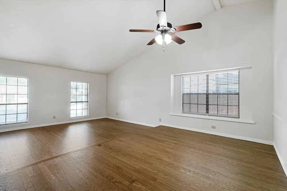 2825 Windsor Drive Flower Mound, TX 75028