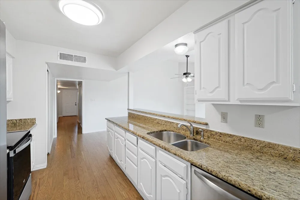 2825 Windsor Drive Flower Mound, TX 75028