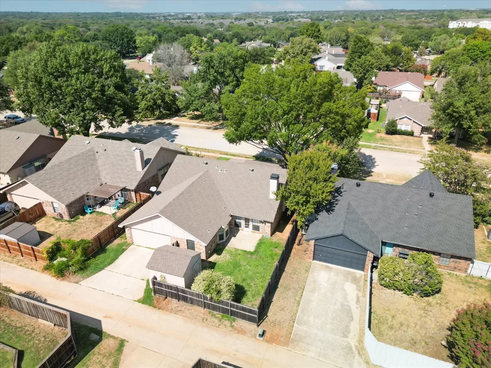2825 Windsor Drive Flower Mound, TX 75028