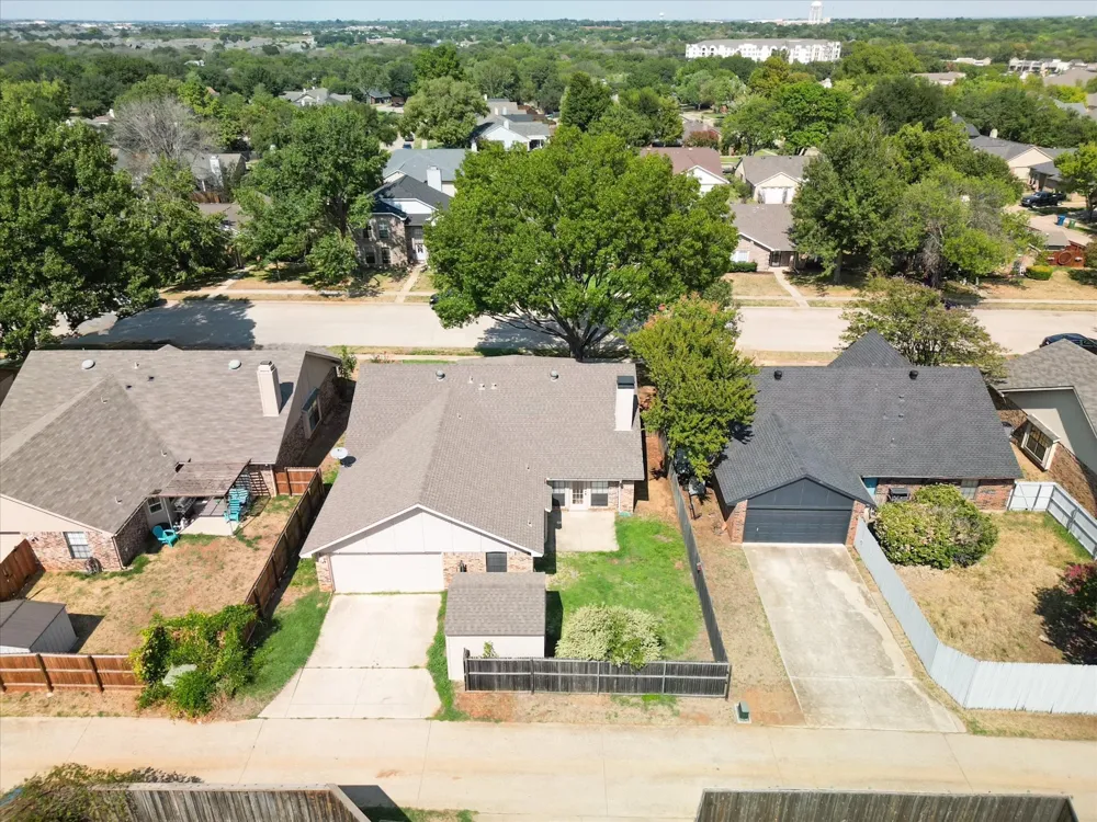 2825 Windsor Drive Flower Mound, TX 75028