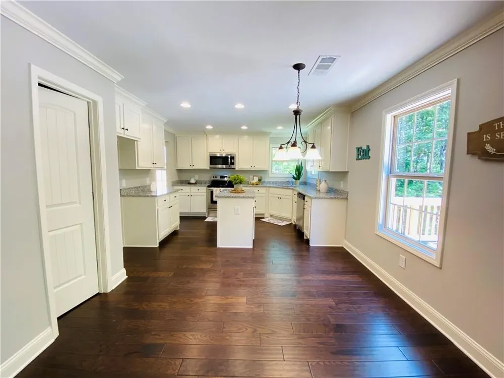 3610 Leach Road Gainesville, GA 30506