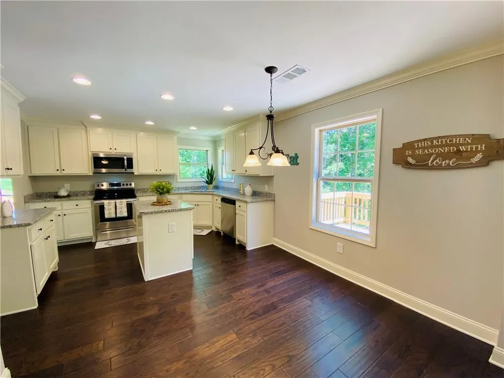 3610 Leach Road Gainesville, GA 30506