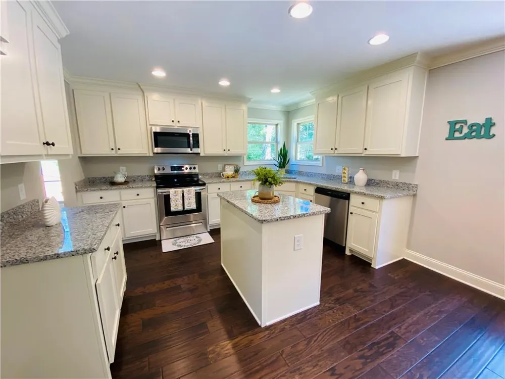 3610 Leach Road Gainesville, GA 30506