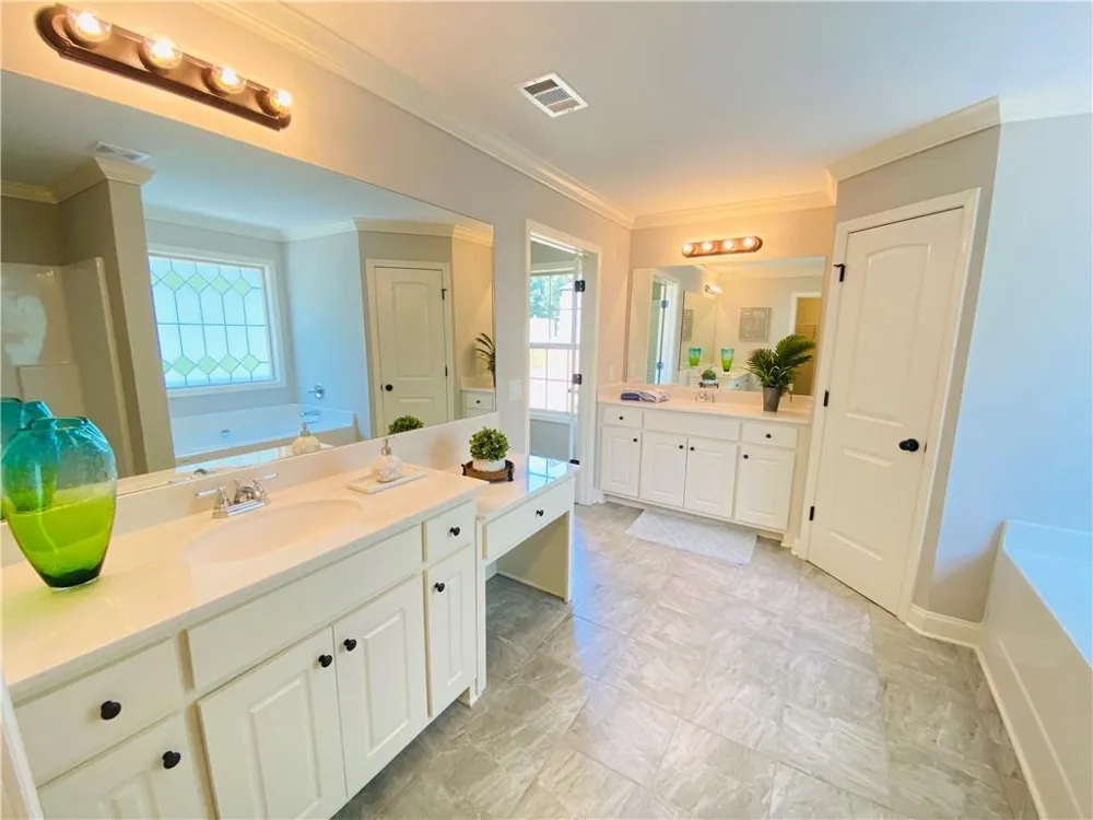 3610 Leach Road Gainesville, GA 30506