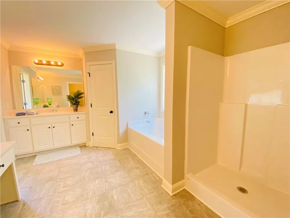 3610 Leach Road Gainesville, GA 30506