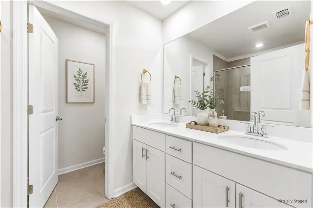 1665 Villageside Court Lawrenceville, GA 30043