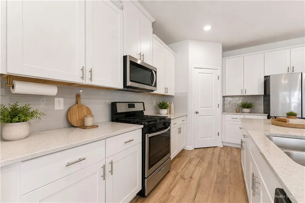 1665 Villageside Court Lawrenceville, GA 30043