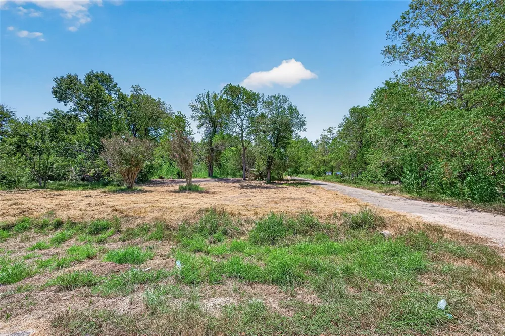 3126 Henson Road Rosenberg, TX 77471