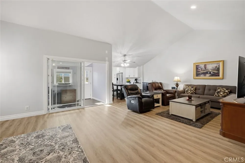 2277 Workman Simi Valley, CA 93063