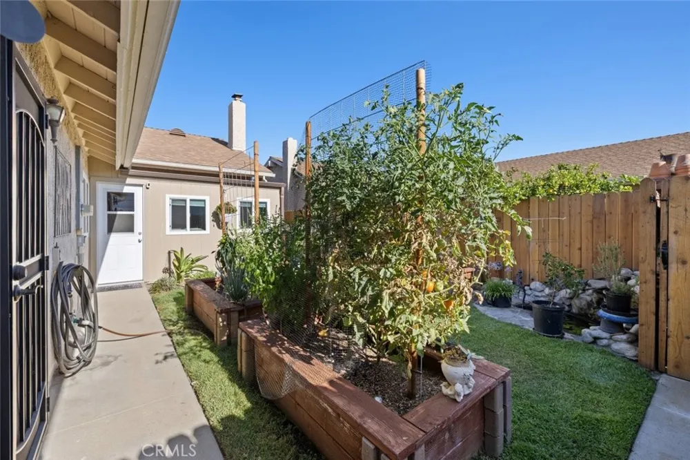 2277 Workman Simi Valley, CA 93063