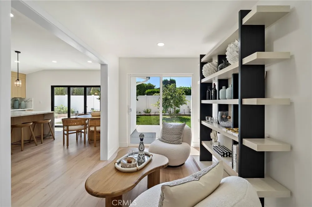 9162 Brabham Drive Huntington Beach, CA 92646