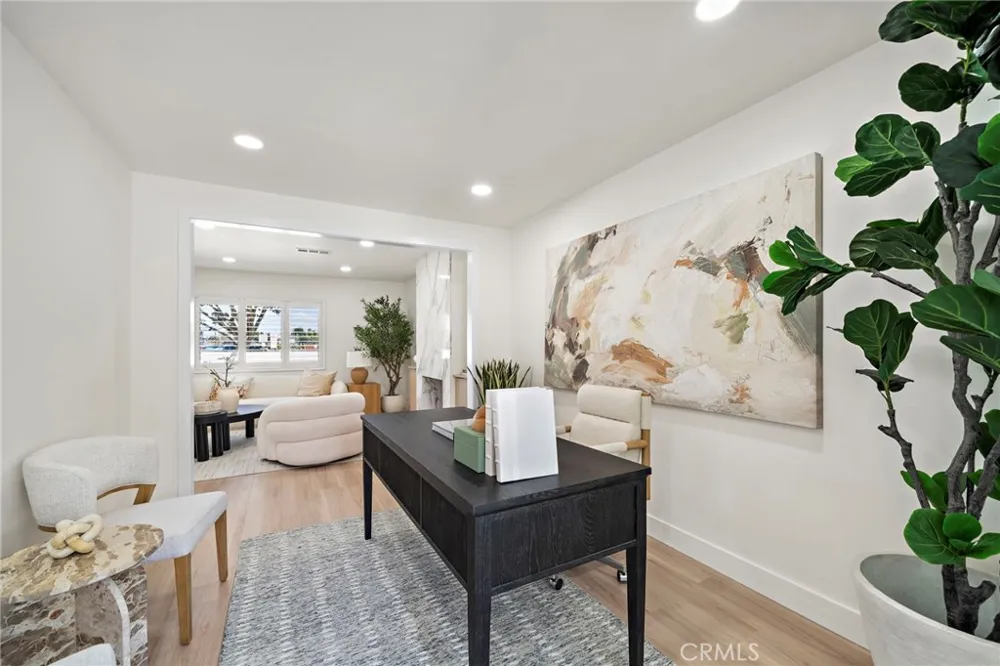 9162 Brabham Drive Huntington Beach, CA 92646