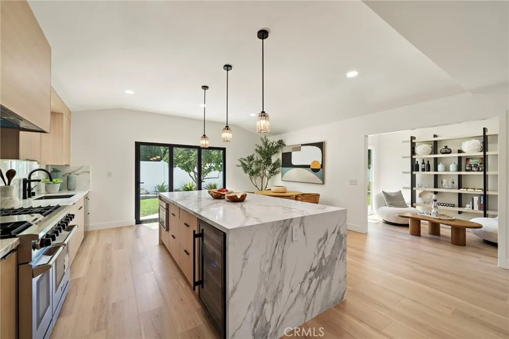 9162 Brabham Drive Huntington Beach, CA 92646